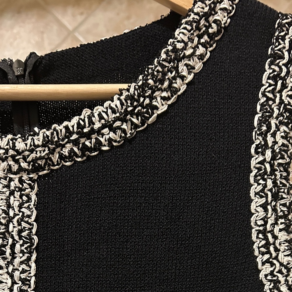 St. John Collection Chanel Style Black Bouclé Trim Wool Knit Sheath Dress, sz 12 - Picture 3 of 9